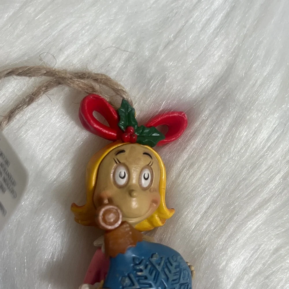 NWT The Grinch Cindy Lou Christmas Tree Ornament